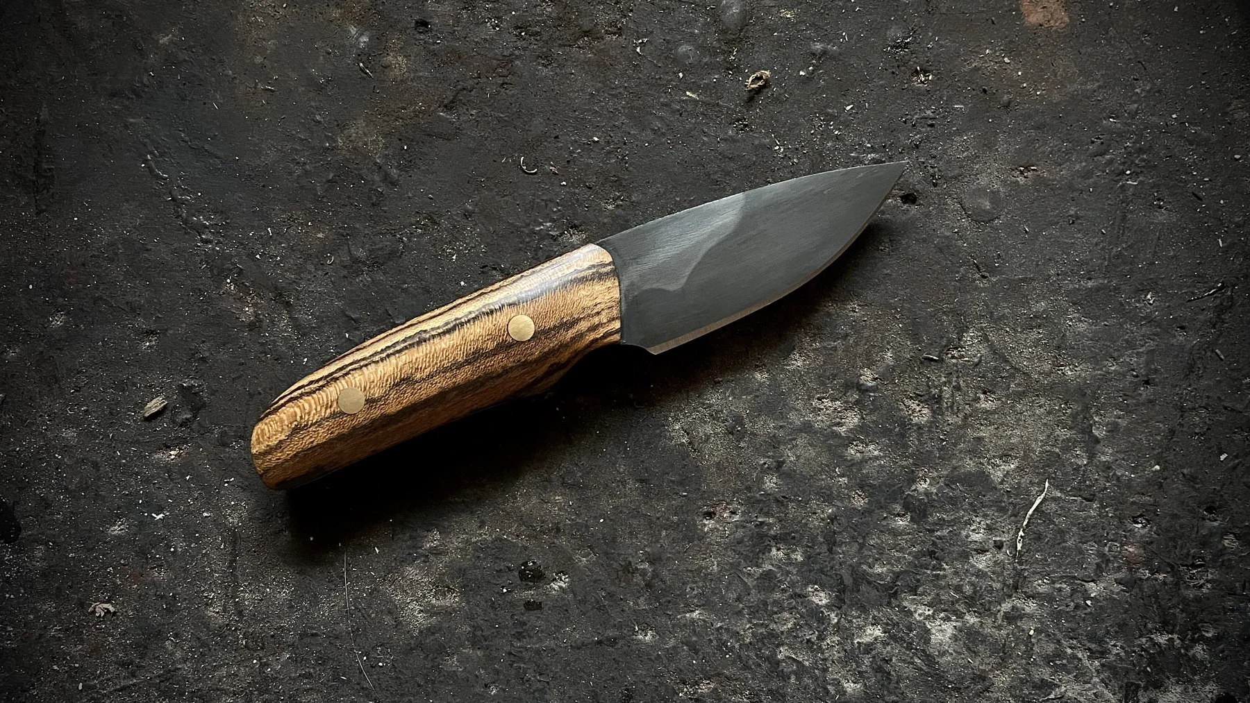 Viper handmade knife model by Dark Blades