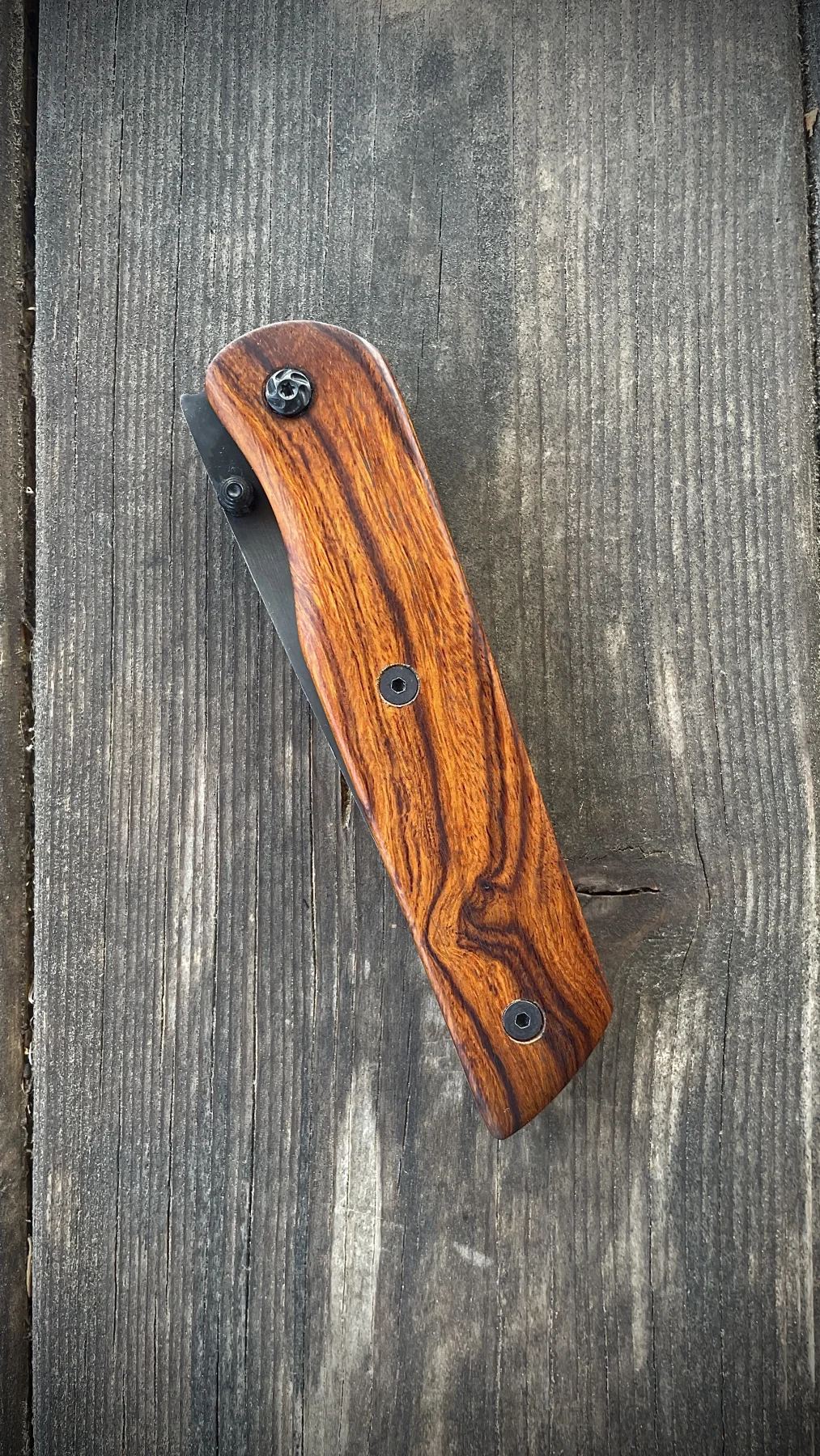 Desert Ironwood Fox handmade knife second view